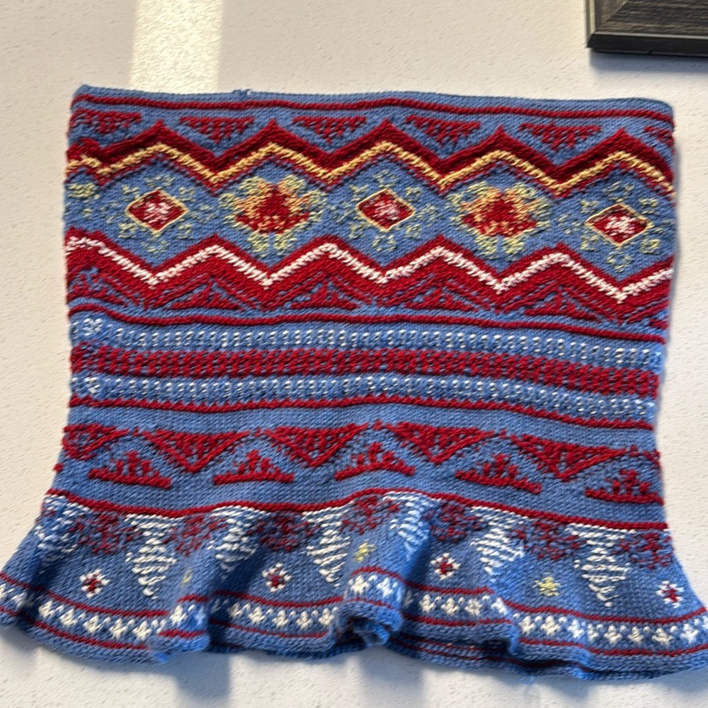 Cute sweater tube top!